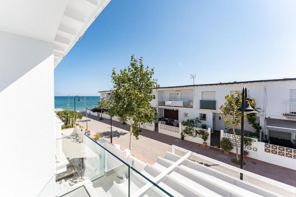 mijas-beach-house-exterior